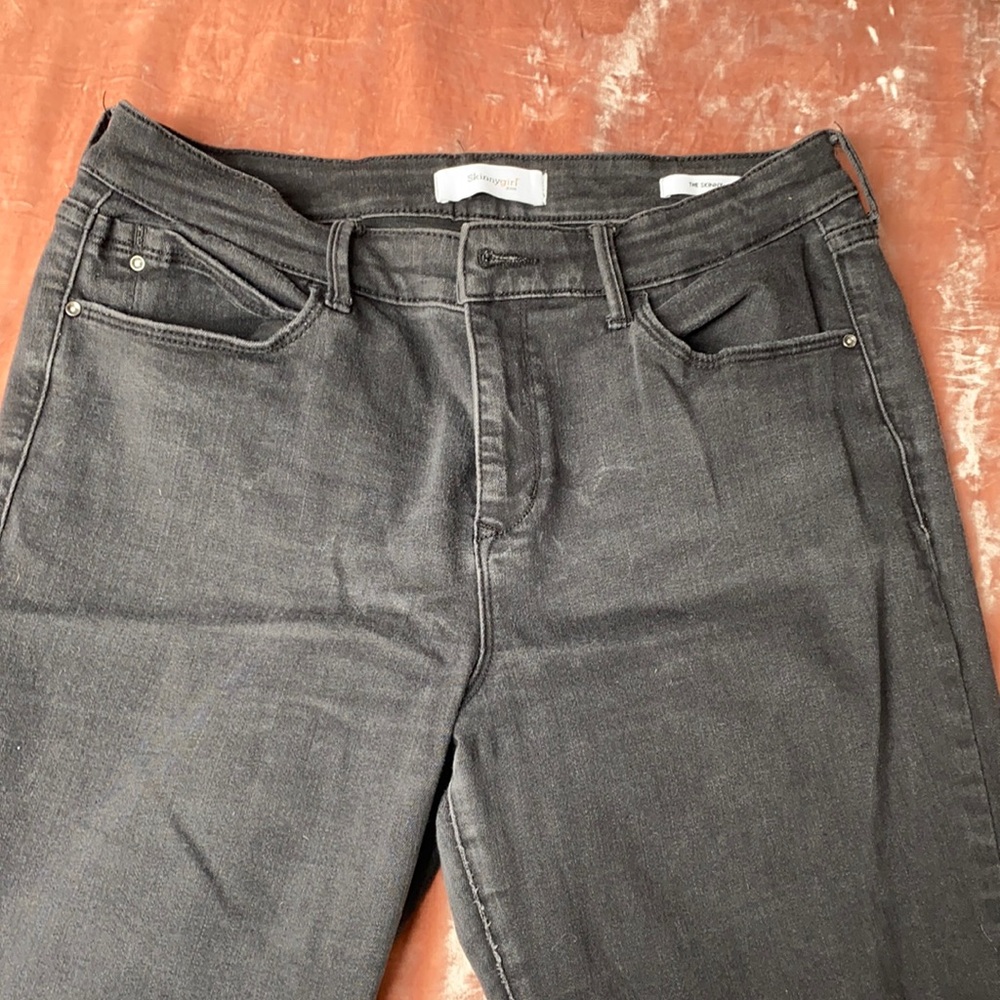 Black Skinny Girl Jeans